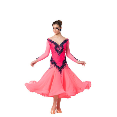 Pronájem šatů na soutěž č.3