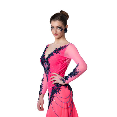 Pronájem šatů na soutěž č.3